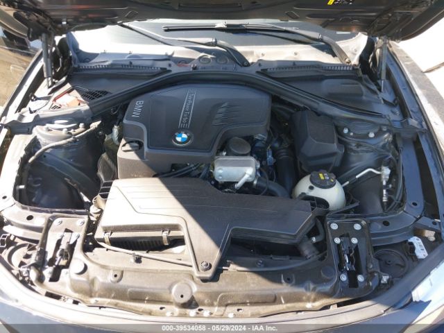 Photo 9 VIN: WBA8A9C31HK863977 - BMW 320I 