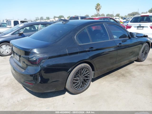 Photo 3 VIN: WBA8A9C33HK864886 - BMW 320I 