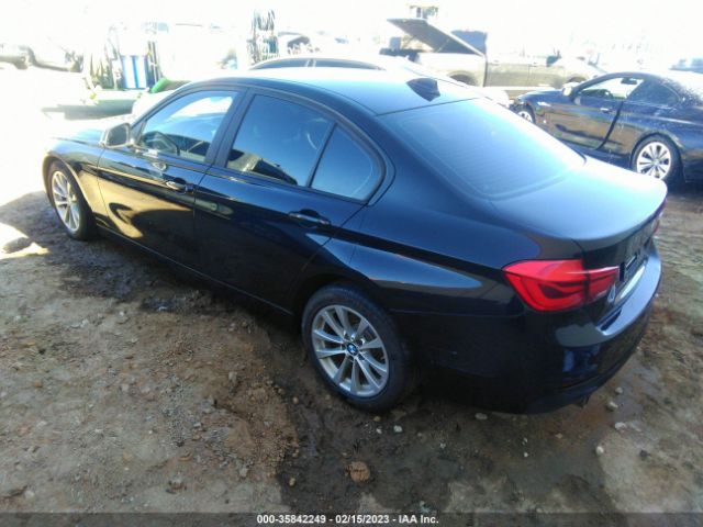 Photo 2 VIN: WBA8A9C34HK864038 - BMW 320I 