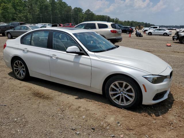 Photo 3 VIN: WBA8A9C34HK864119 - BMW 320I 