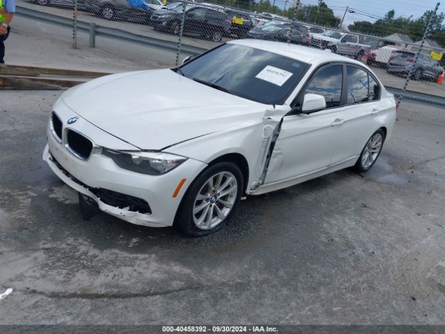 Photo 1 VIN: WBA8A9C34HK864282 - BMW 320I 