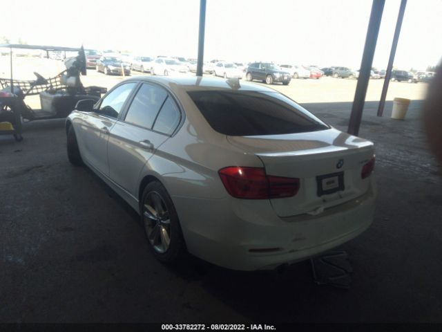 Photo 2 VIN: WBA8A9C50GK616773 - BMW 3 SERIES 