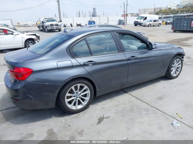 Photo 3 VIN: WBA8A9C50JAH12645 - BMW 320I 