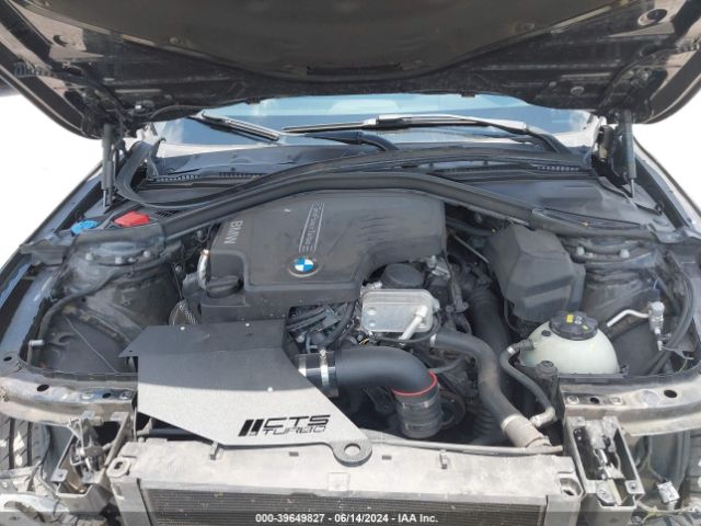 Photo 9 VIN: WBA8A9C50JAH13388 - BMW 320I 