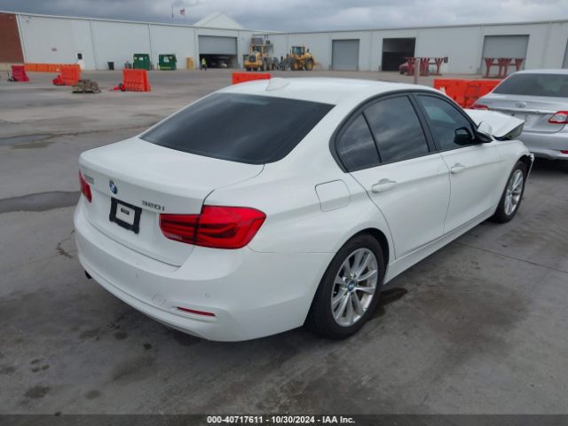 Photo 3 VIN: WBA8A9C51HK620347 - BMW 320I 