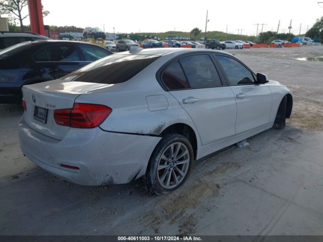 Photo 3 VIN: WBA8A9C51JAH12010 - BMW 320I 