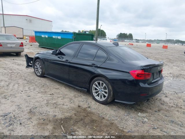 Photo 2 VIN: WBA8A9C51JAH13951 - BMW 320I 