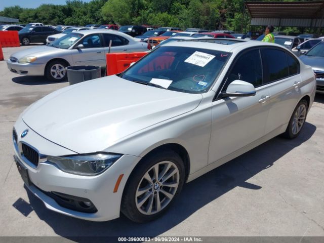 Photo 1 VIN: WBA8A9C51JK623352 - BMW 320I 