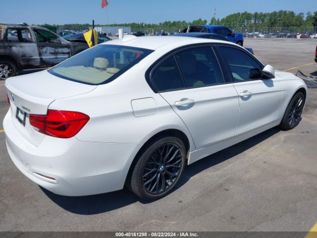 Photo 3 VIN: WBA8A9C52GK618976 - BMW 320I 