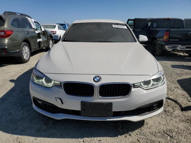 Photo 4 VIN: WBA8A9C52JAC99952 - BMW 3 SERIES 