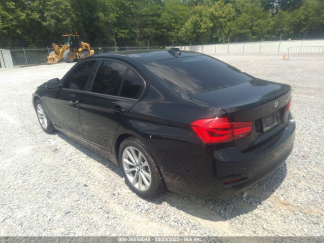 Photo 2 VIN: WBA8A9C52JAH13988 - BMW 320I 