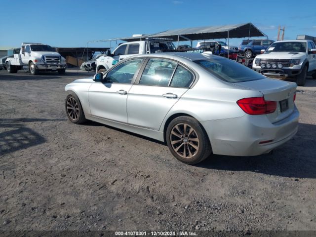 Photo 2 VIN: WBA8A9C53HK620494 - BMW 320I 