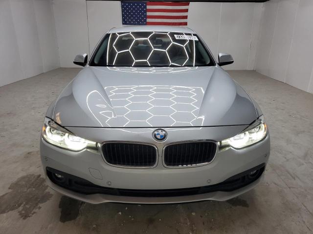 Photo 4 VIN: WBA8A9C53JAH12526 - BMW 320 I 