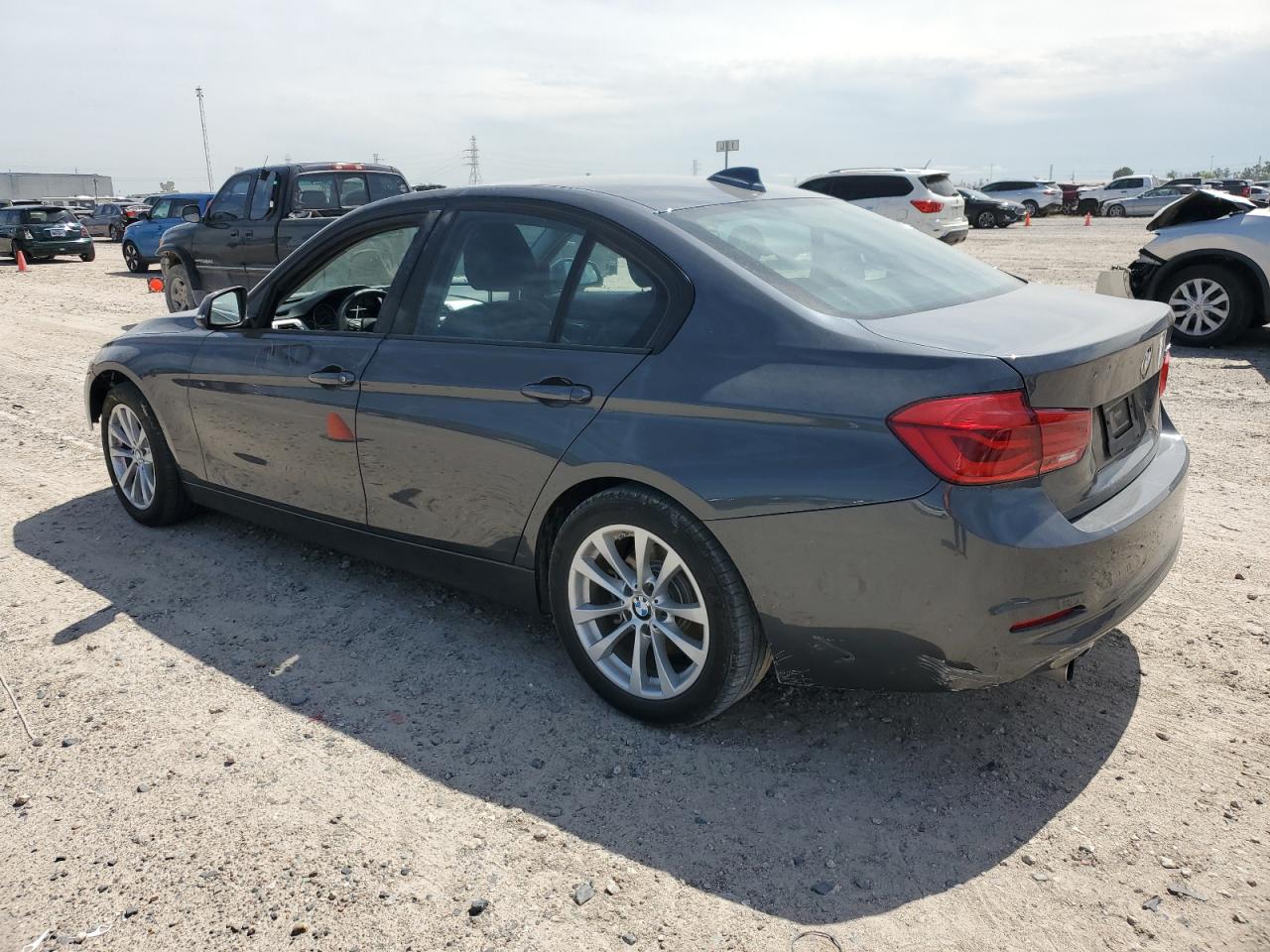 Photo 1 VIN: WBA8A9C53JAH14731 - BMW 3ER 