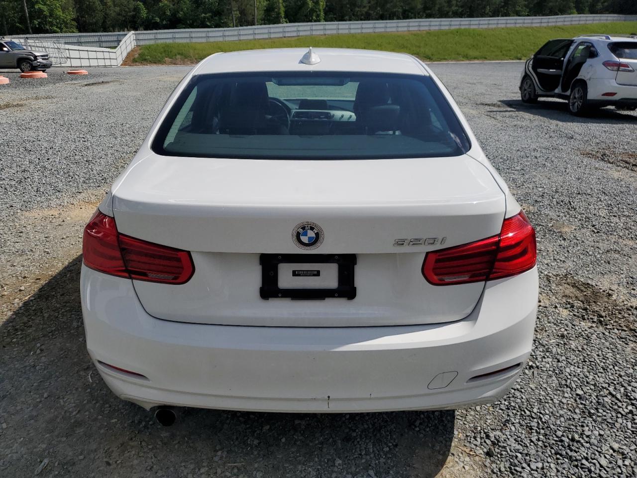 Photo 5 VIN: WBA8A9C55JK623449 - BMW 3ER 