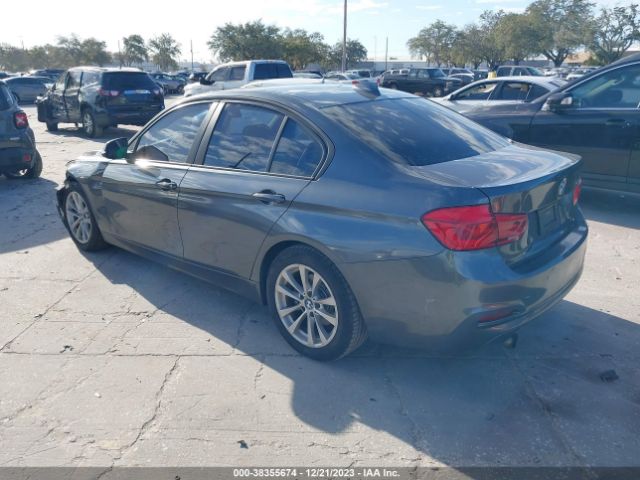 Photo 2 VIN: WBA8A9C56HK620151 - BMW 320I 