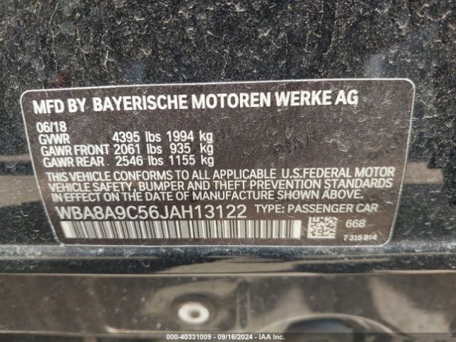 Photo 8 VIN: WBA8A9C56JAH13122 - BMW 320I 