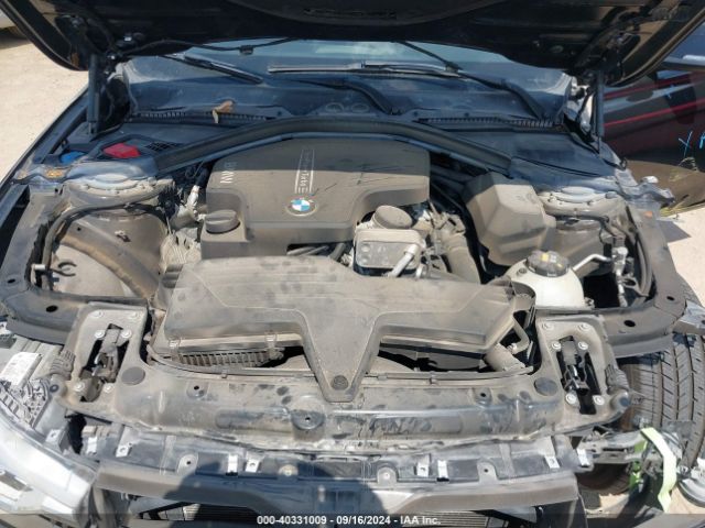 Photo 9 VIN: WBA8A9C56JAH13122 - BMW 320I 