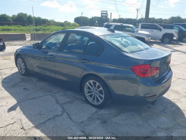 Photo 2 VIN: WBA8A9C57HK619798 - BMW 320I 