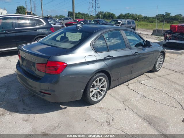 Photo 3 VIN: WBA8A9C57HK619798 - BMW 320I 