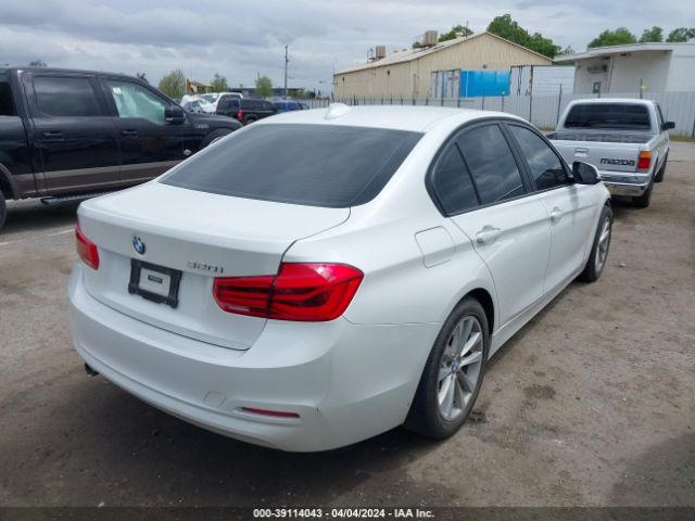 Photo 3 VIN: WBA8A9C57JAH13453 - BMW 320I 