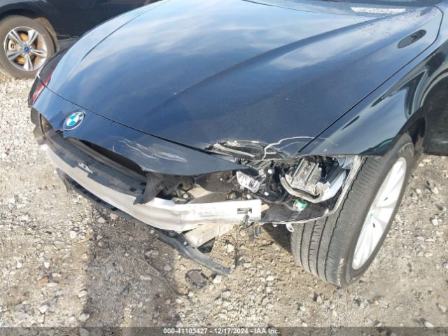 Photo 5 VIN: WBA8A9C57JK622660 - BMW 320I 