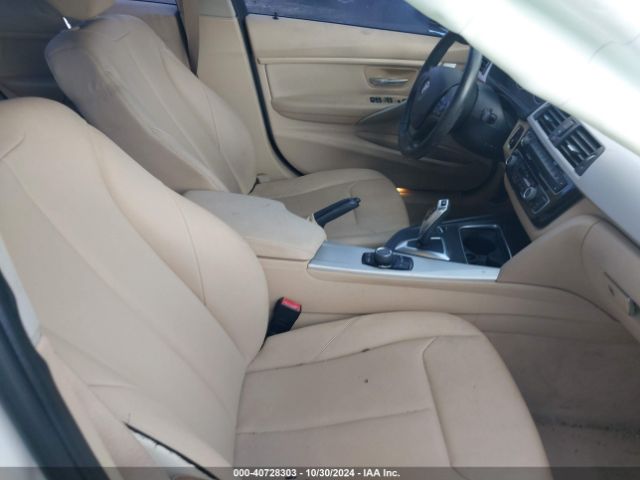 Photo 4 VIN: WBA8A9C58GK615614 - BMW 320I 