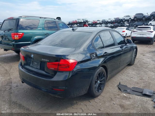 Photo 3 VIN: WBA8A9C58GK616066 - BMW 320I 