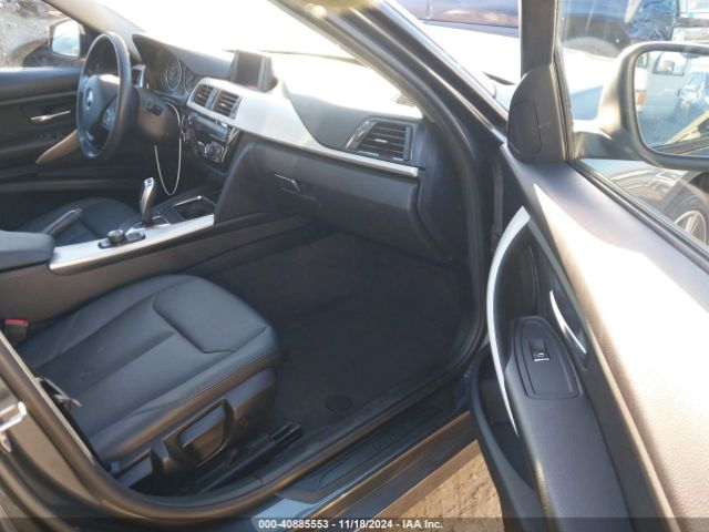 Photo 4 VIN: WBA8A9C58JAH13624 - BMW 320I 