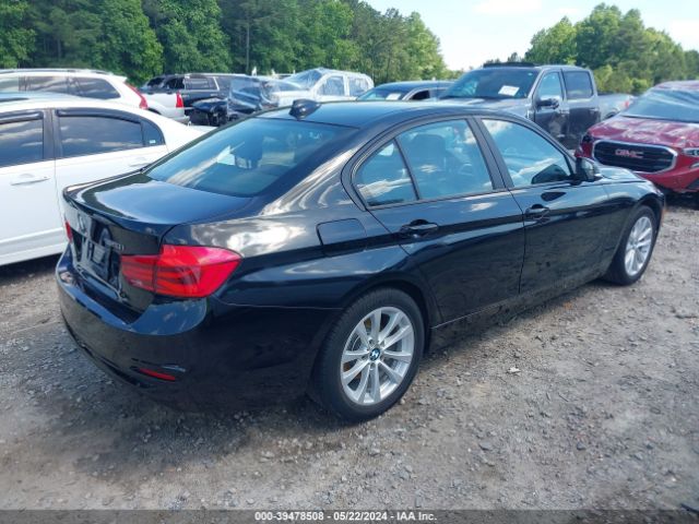 Photo 3 VIN: WBA8A9C59JAH12952 - BMW 320I 