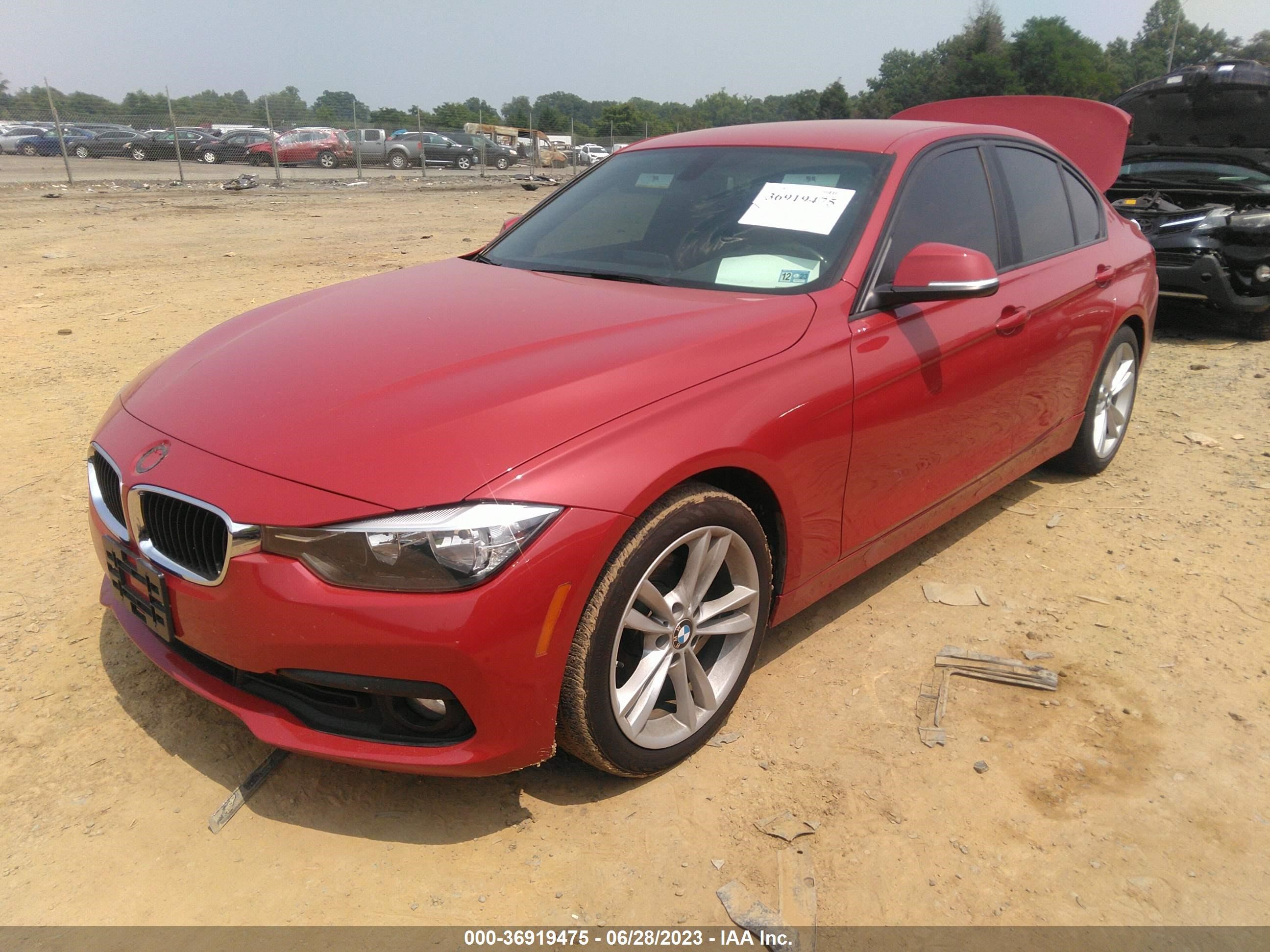 Photo 1 VIN: WBA8A9C5XGK616974 - BMW 3ER 