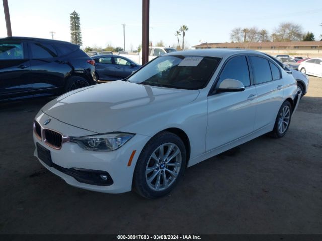 Photo 1 VIN: WBA8A9C5XJAH12345 - BMW 320I 