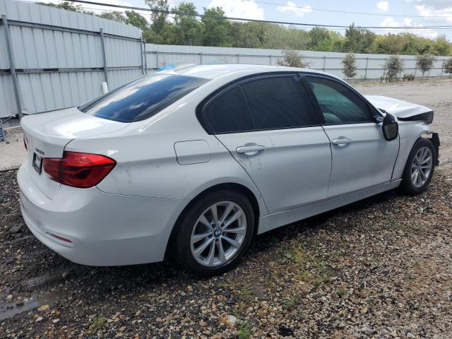 Photo 2 VIN: WBA8A9C5XJAH14287 - BMW 320 I 