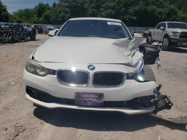 Photo 4 VIN: WBA8A9C5XJK623009 - BMW 3 SERIES 