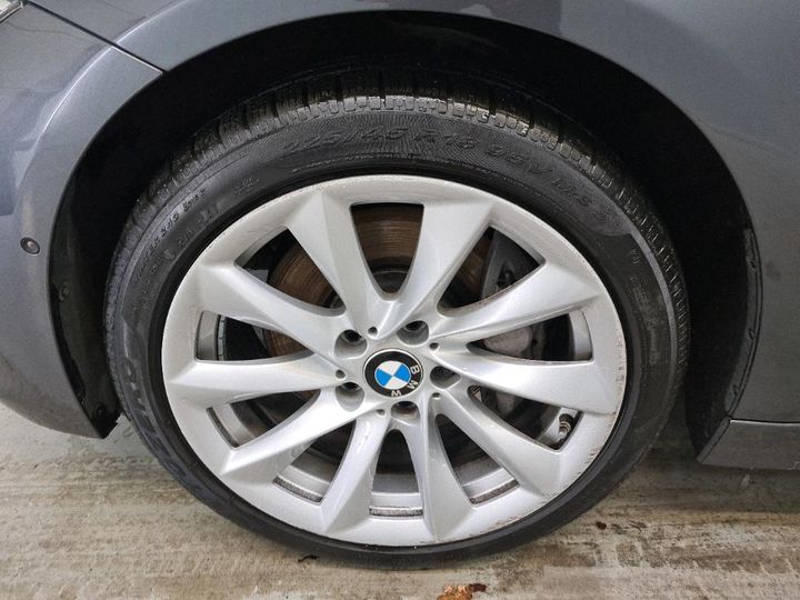 Photo 12 VIN: WBA8B31060K382307 - BMW 340 