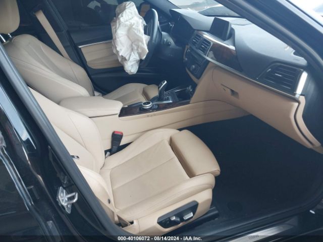 Photo 4 VIN: WBA8B3C3XHK777576 - BMW 340I 