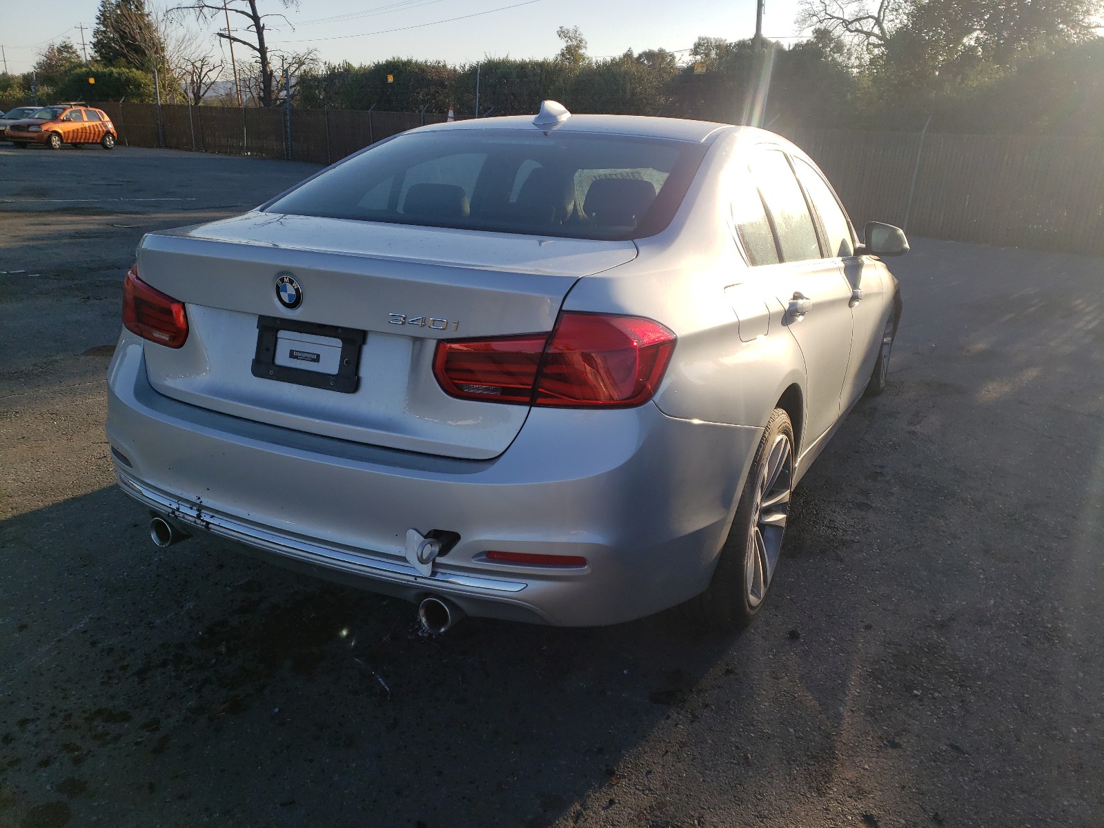 Photo 3 VIN: WBA8B3C55JK384916 - BMW 340 I 