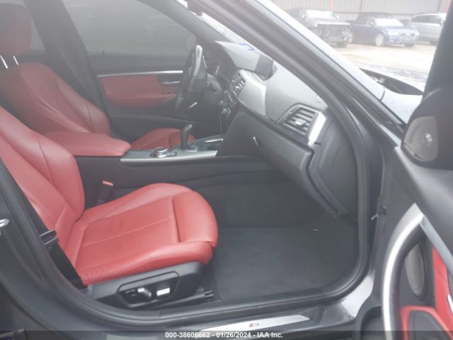 Photo 4 VIN: WBA8B3C58JK843503 - BMW 340I 