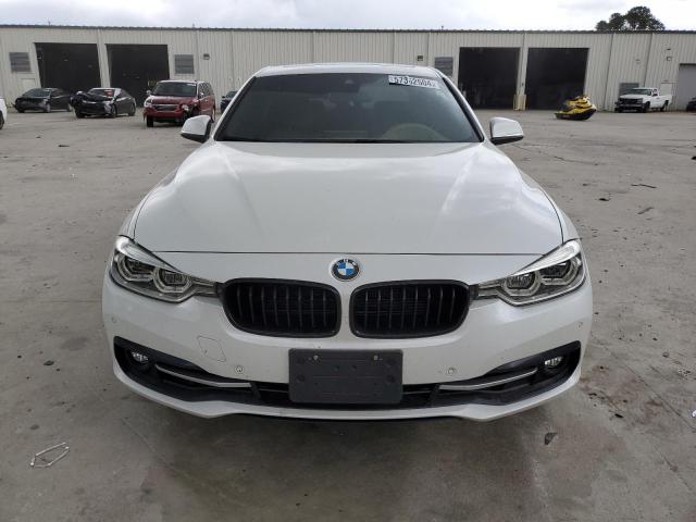 Photo 4 VIN: WBA8B3C5XJK384779 - BMW 340 I 