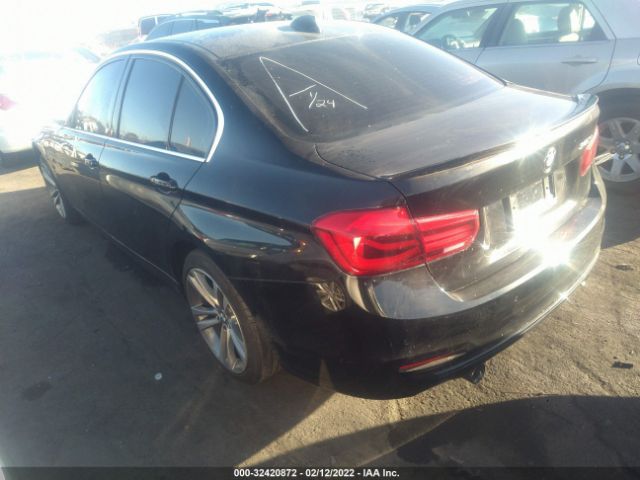 Photo 2 VIN: WBA8B3C5XJK843275 - BMW 340I 