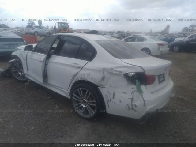 Photo 2 VIN: WBA8B3G30HNU36017 - BMW 3 