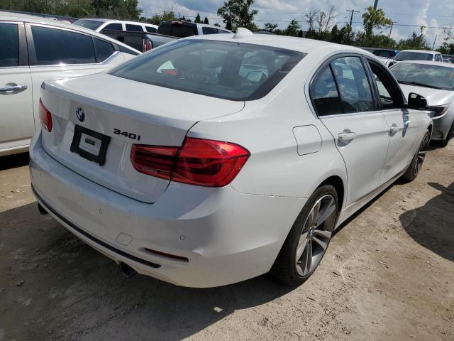 Photo 2 VIN: WBA8B3G31HNU35846 - BMW 340 I 