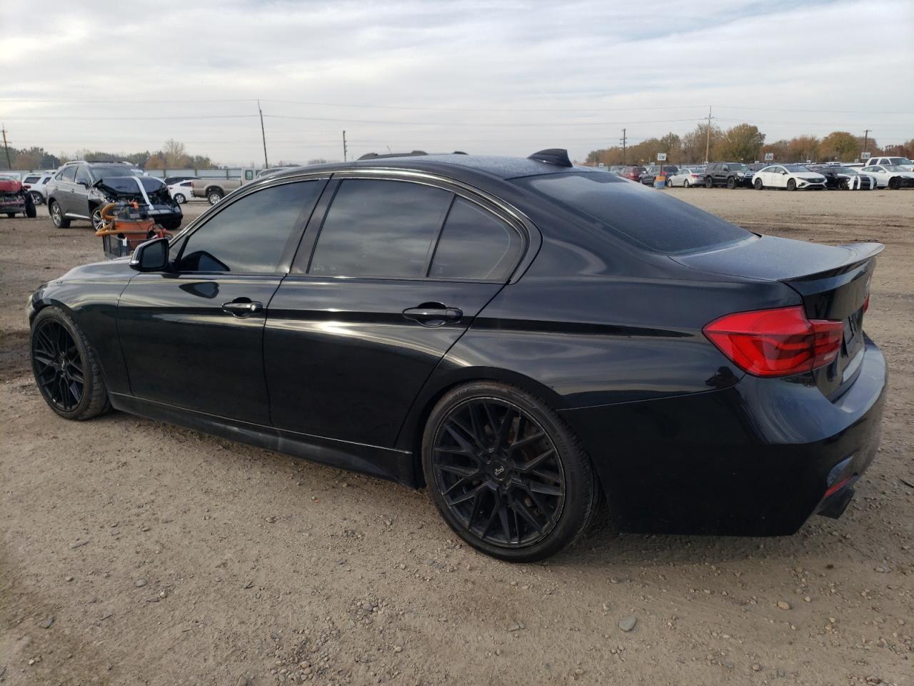 Photo 1 VIN: WBA8B3G33HNU36089 - BMW 3ER 