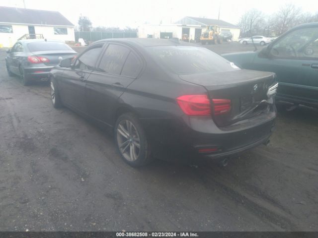 Photo 2 VIN: WBA8B3G38HNU36430 - BMW 340I 