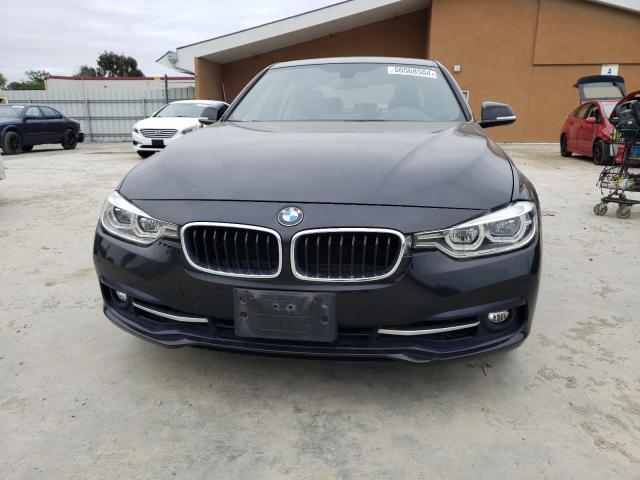 Photo 4 VIN: WBA8B3G52GNT62809 - BMW 3 SERIES 