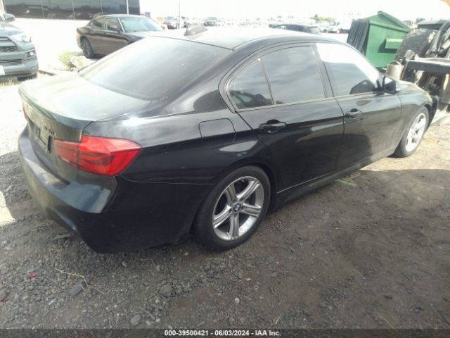 Photo 3 VIN: WBA8B3G52GNT92697 - BMW 340I 