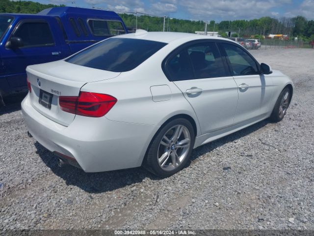 Photo 3 VIN: WBA8B3G54GNT63024 - BMW 340I 