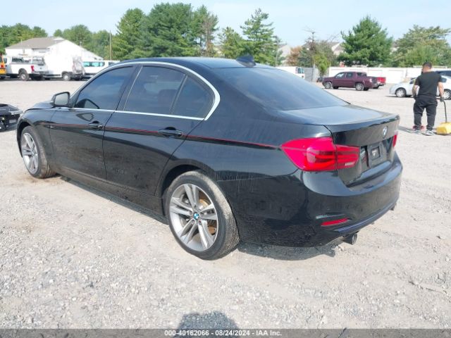 Photo 2 VIN: WBA8B3G55GNT62111 - BMW 340I 