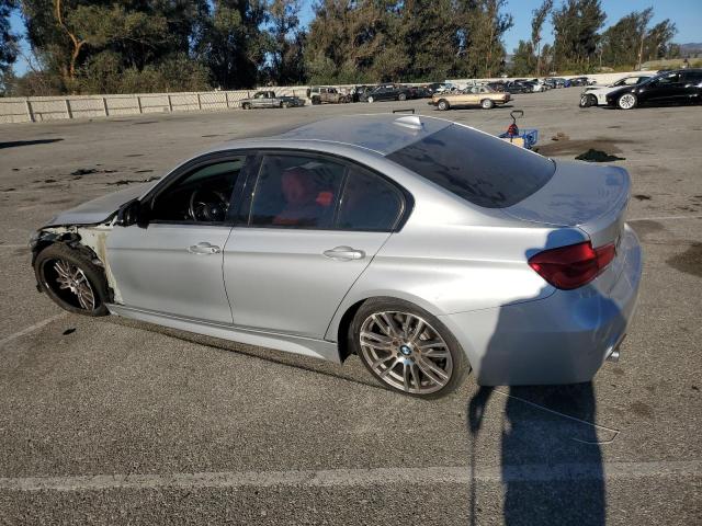 Photo 1 VIN: WBA8B3G55GNT62464 - BMW 3 SERIES 