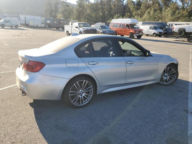 Photo 2 VIN: WBA8B3G55GNT62464 - BMW 3 SERIES 